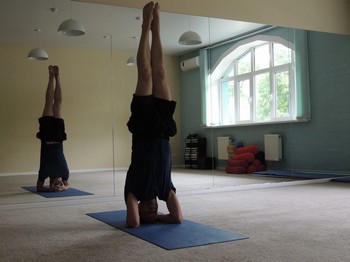 Sirshasana
